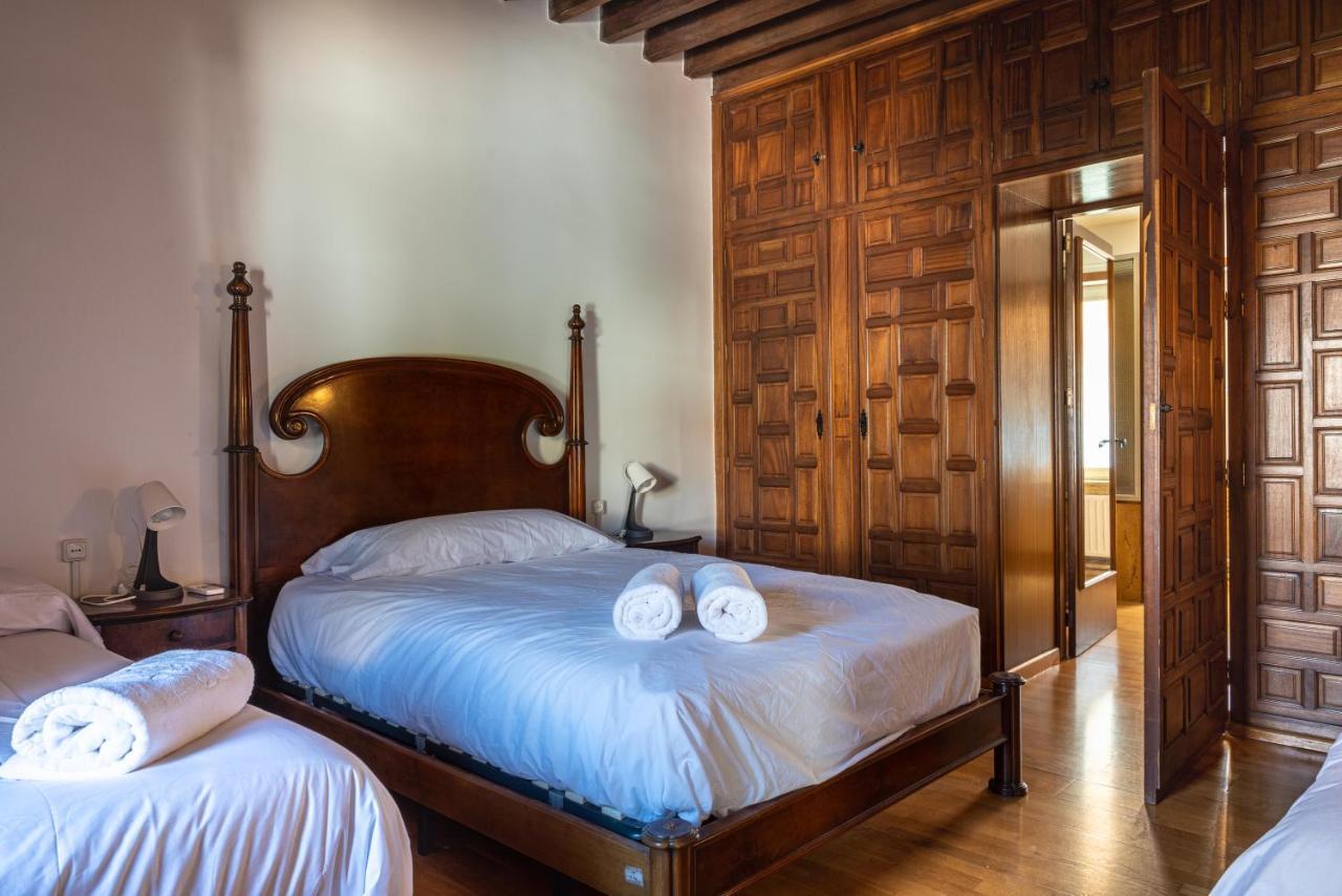 Casa Con Piscina, Barbacoa Y Jardin Para 20 Personas Casa vacanze Granada